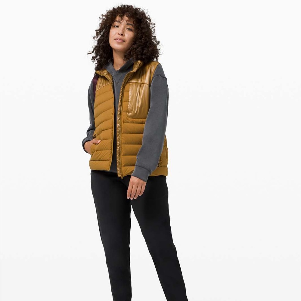 LULULEMON NAVIGATION DOWN VEST